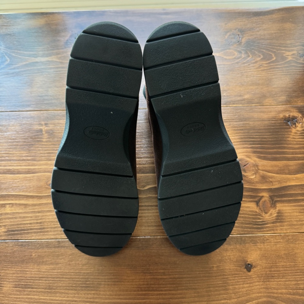 Dr. Scholl's Brown Slip-On Chelsea Booties - Picture 4 of 8